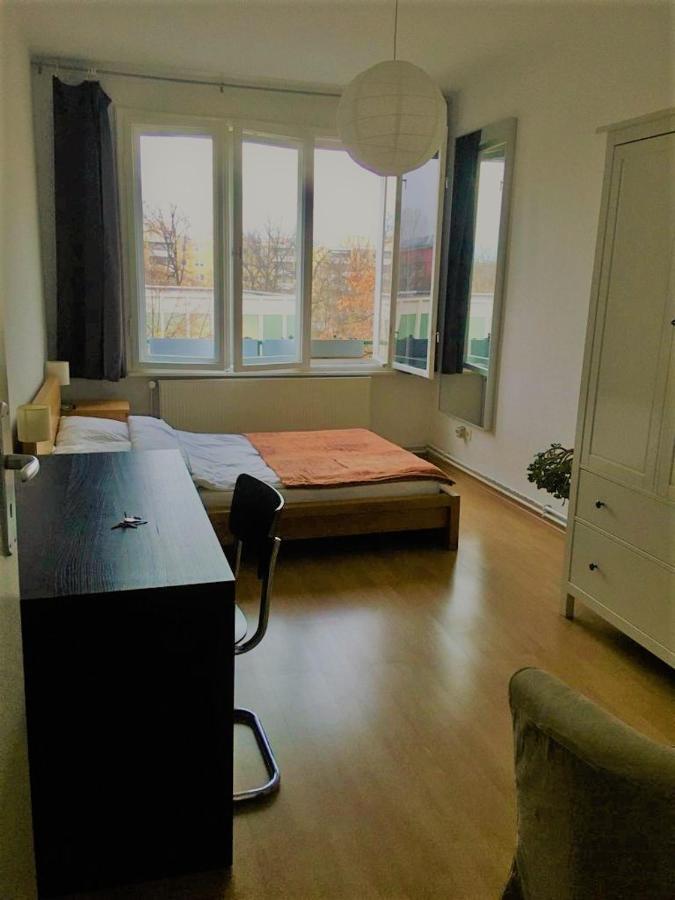 Private In The Centre Of * Berlino